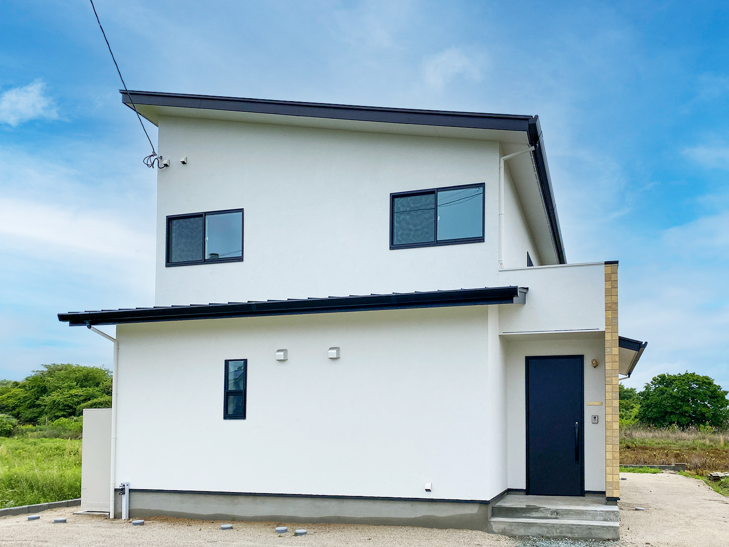暮らしにこだわりが詰まった塗壁の家