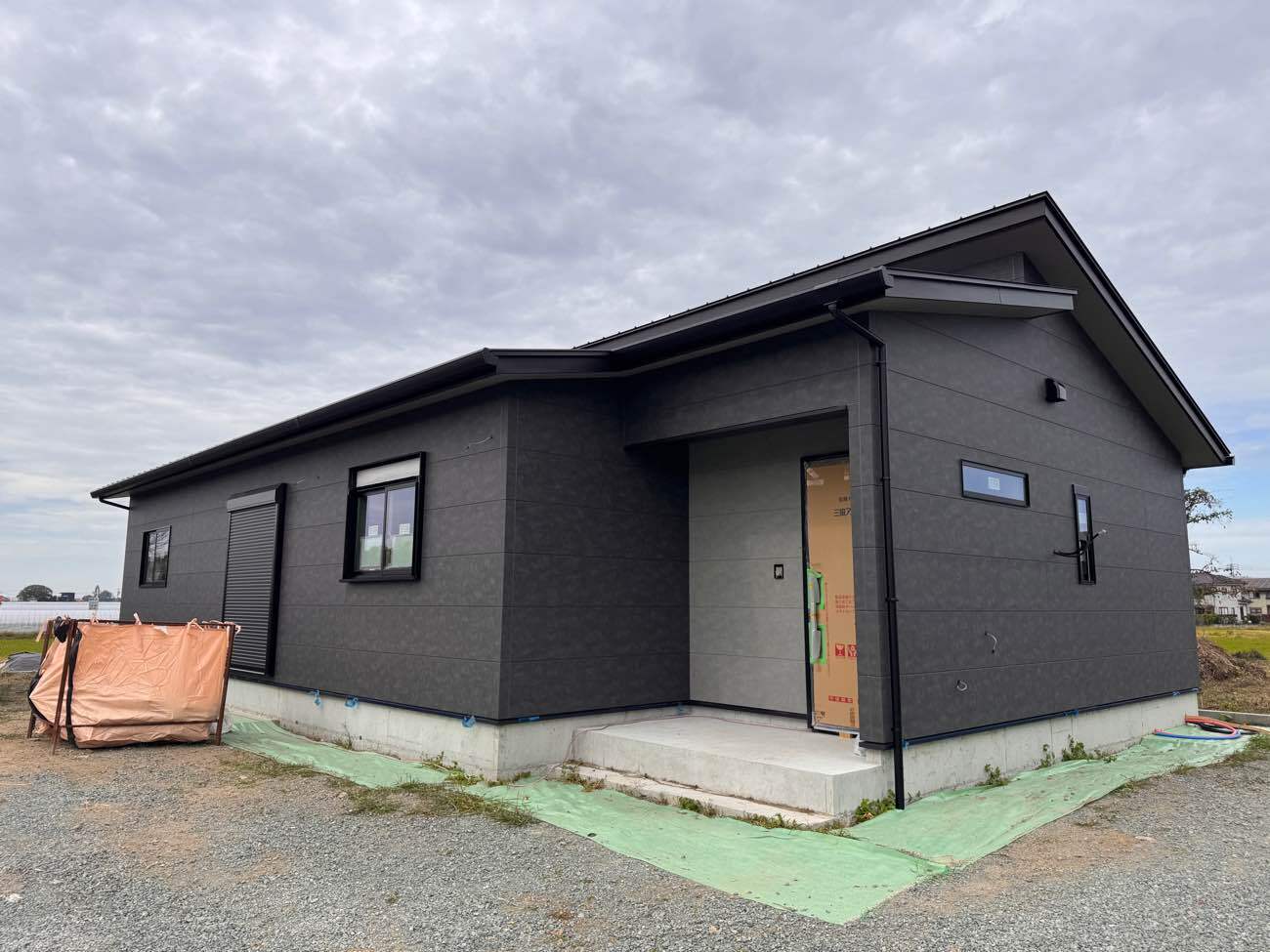 【新築】動線と広いリビングにこだわった平屋(八女市)【施工進行中】